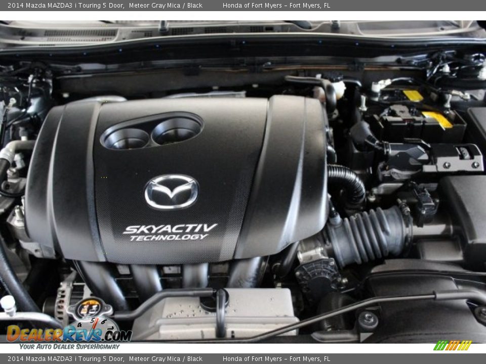 2014 Mazda MAZDA3 i Touring 5 Door Meteor Gray Mica / Black Photo #28