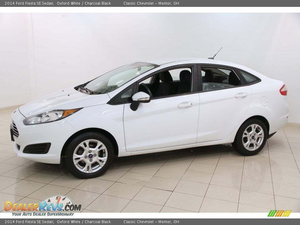 2014 Ford Fiesta SE Sedan Oxford White / Charcoal Black Photo #3