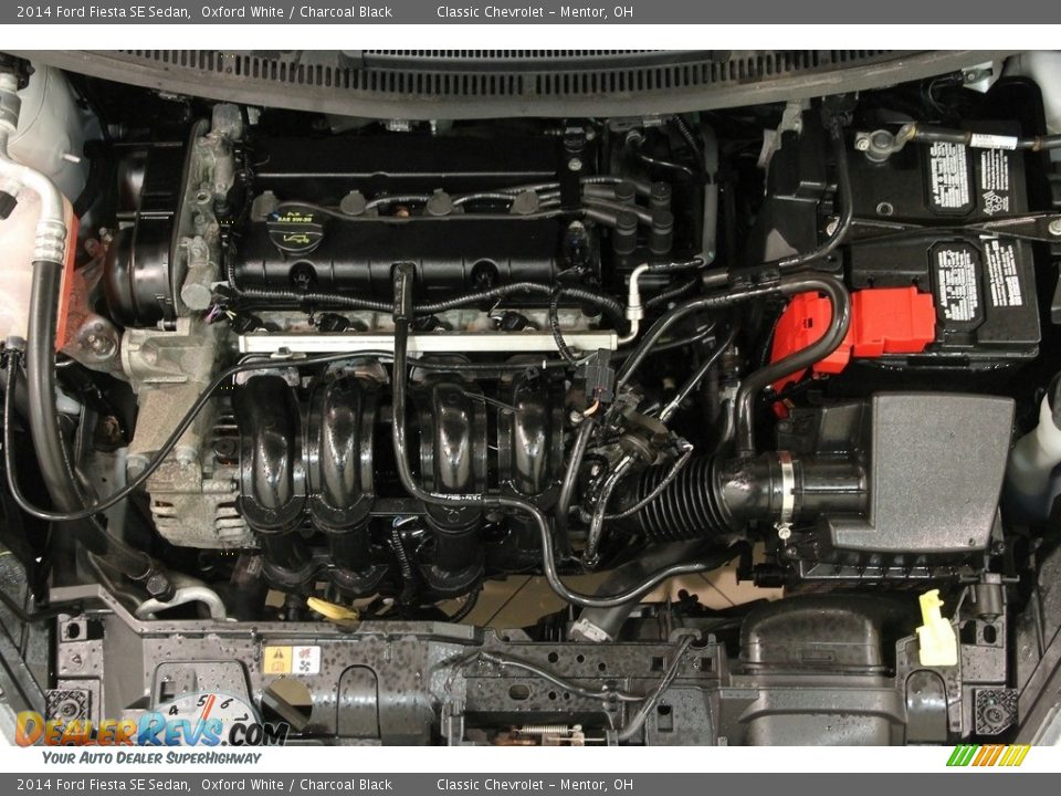 2014 Ford Fiesta SE Sedan Oxford White / Charcoal Black Photo #17
