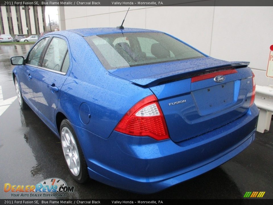2011 Ford Fusion SE Blue Flame Metallic / Charcoal Black Photo #4