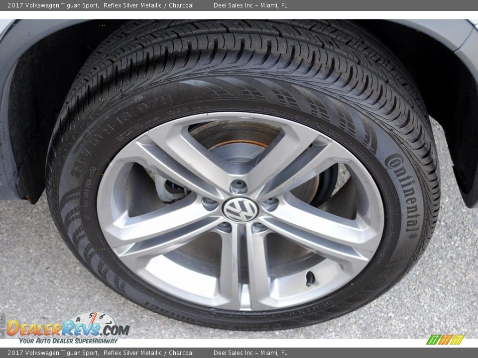 2017 Volkswagen Tiguan Sport Reflex Silver Metallic / Charcoal Photo #11