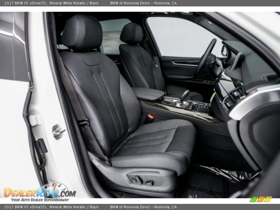 2017 BMW X5 xDrive35i Mineral White Metallic / Black Photo #2