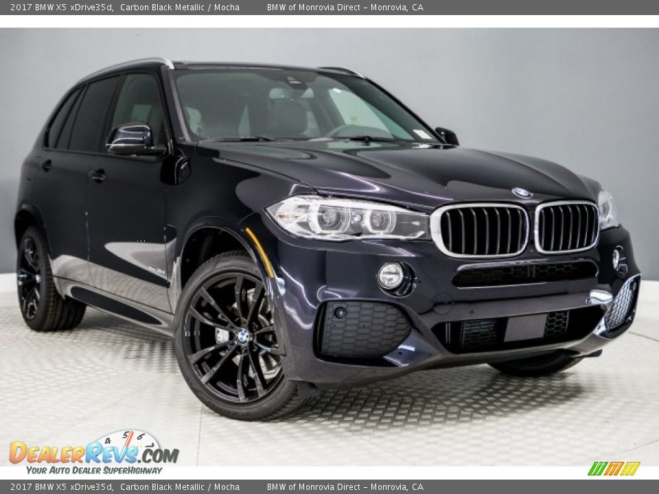 Front 3/4 View of 2017 BMW X5 xDrive35d Photo #12