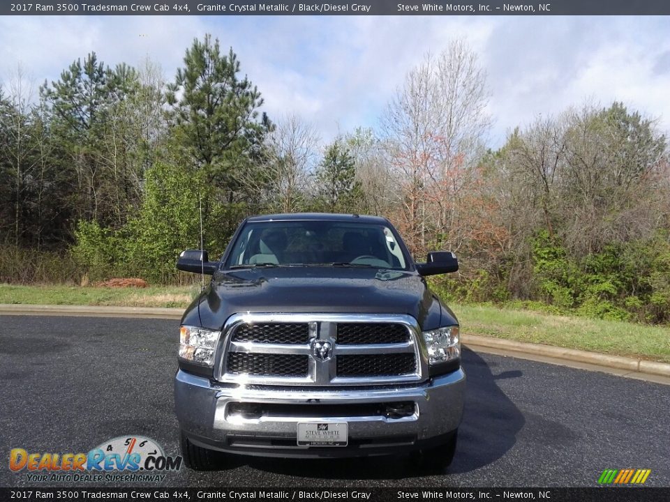 2017 Ram 3500 Tradesman Crew Cab 4x4 Granite Crystal Metallic / Black/Diesel Gray Photo #3