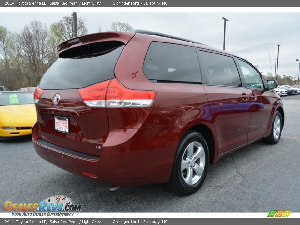 2014 Toyota Sienna LE Salsa Red Pearl / Light Gray Photo #3