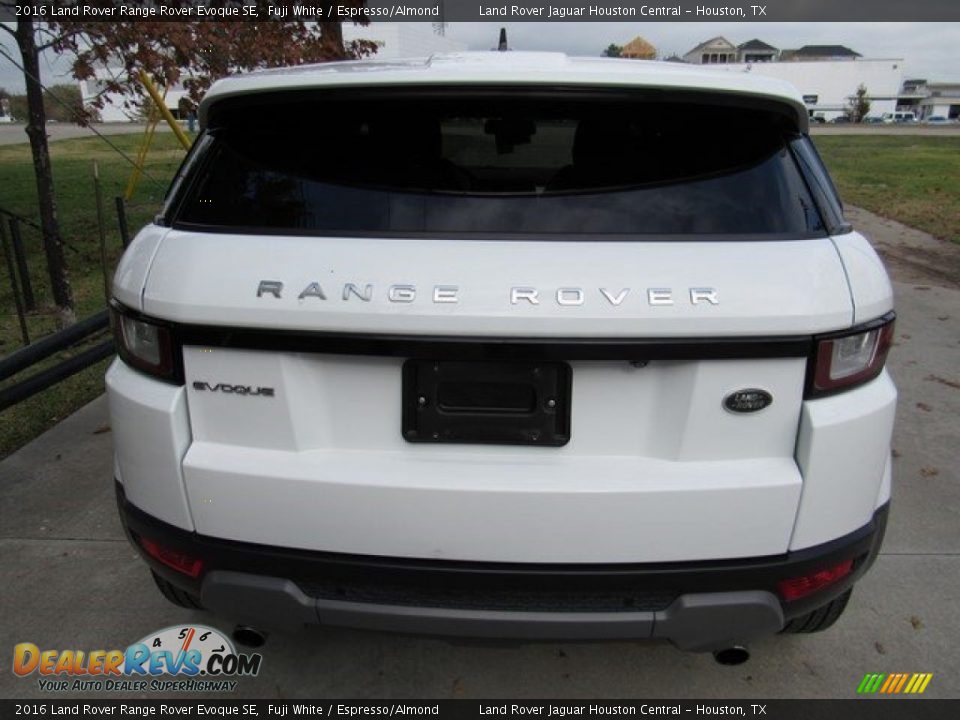 2016 Land Rover Range Rover Evoque SE Fuji White / Espresso/Almond Photo #8