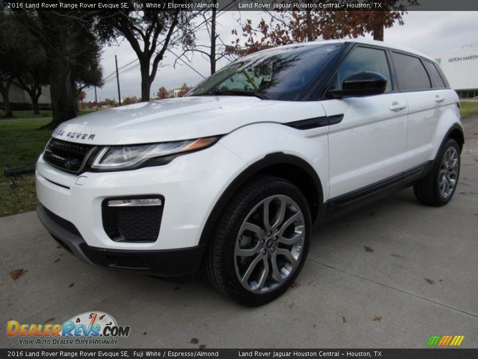 2016 Land Rover Range Rover Evoque SE Fuji White / Espresso/Almond Photo #10