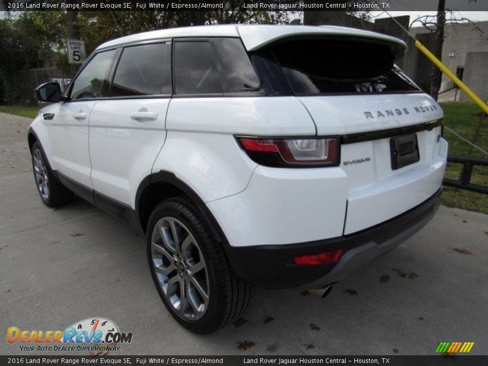 2016 Land Rover Range Rover Evoque SE Fuji White / Espresso/Almond Photo #12