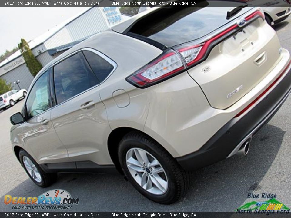 2017 Ford Edge SEL AWD White Gold Metallic / Dune Photo #35