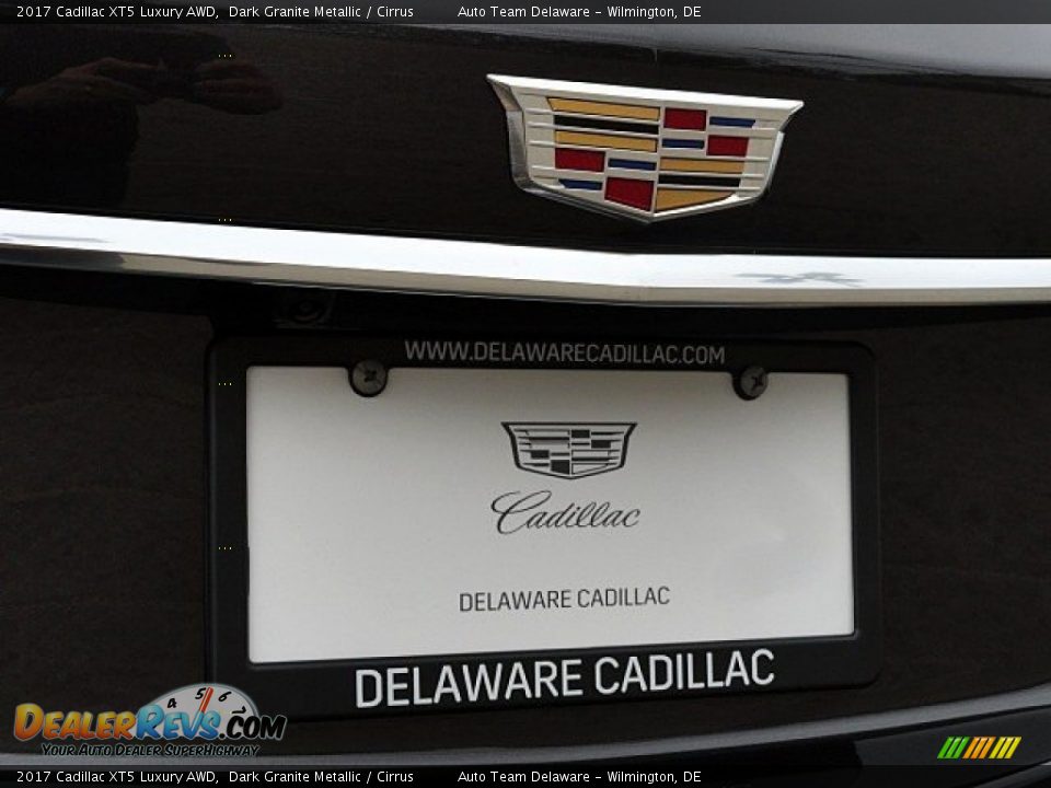 2017 Cadillac XT5 Luxury AWD Dark Granite Metallic / Cirrus Photo #31
