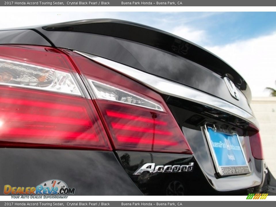2017 Honda Accord Touring Sedan Crystal Black Pearl / Black Photo #4
