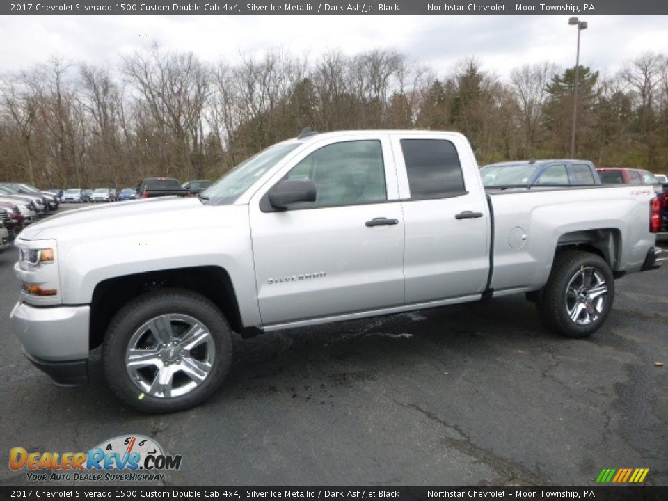 2017 Chevrolet Silverado 1500 Custom Double Cab 4x4 Silver Ice Metallic / Dark Ash/Jet Black Photo #2