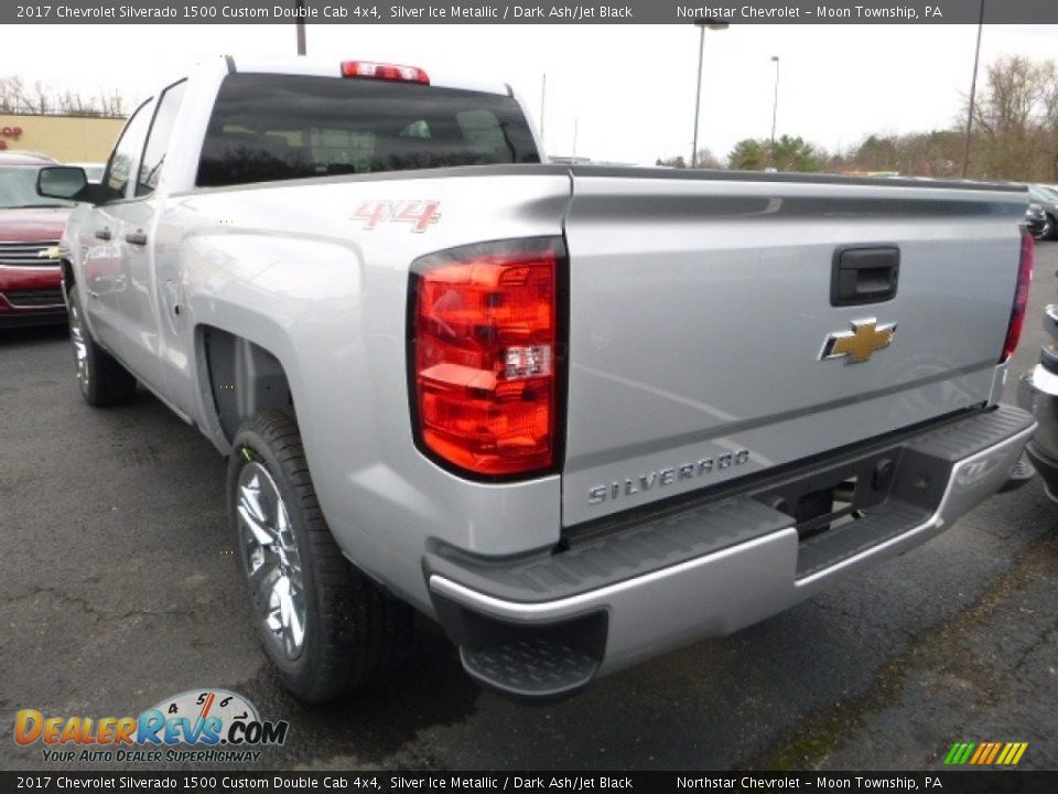 2017 Chevrolet Silverado 1500 Custom Double Cab 4x4 Silver Ice Metallic / Dark Ash/Jet Black Photo #3