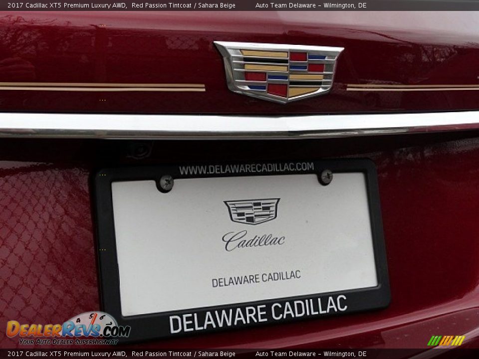 2017 Cadillac XT5 Premium Luxury AWD Red Passion Tintcoat / Sahara Beige Photo #31