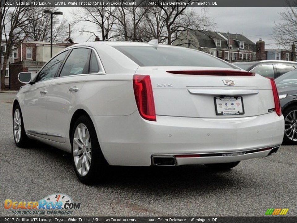 2017 Cadillac XTS Luxury Crystal White Tricoat / Shale w/Cocoa Accents Photo #4