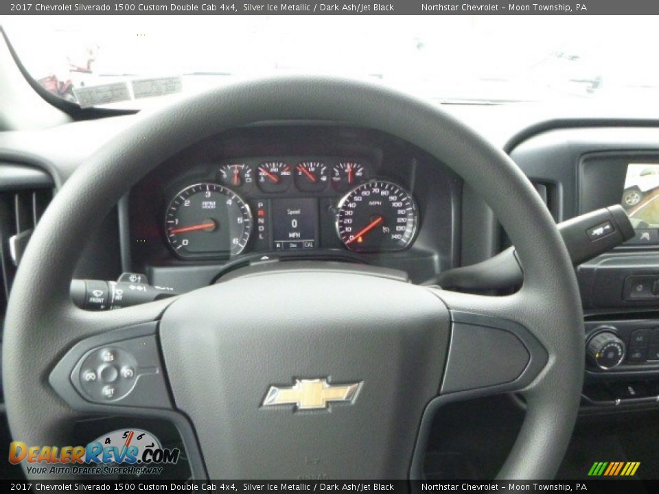 2017 Chevrolet Silverado 1500 Custom Double Cab 4x4 Silver Ice Metallic / Dark Ash/Jet Black Photo #20