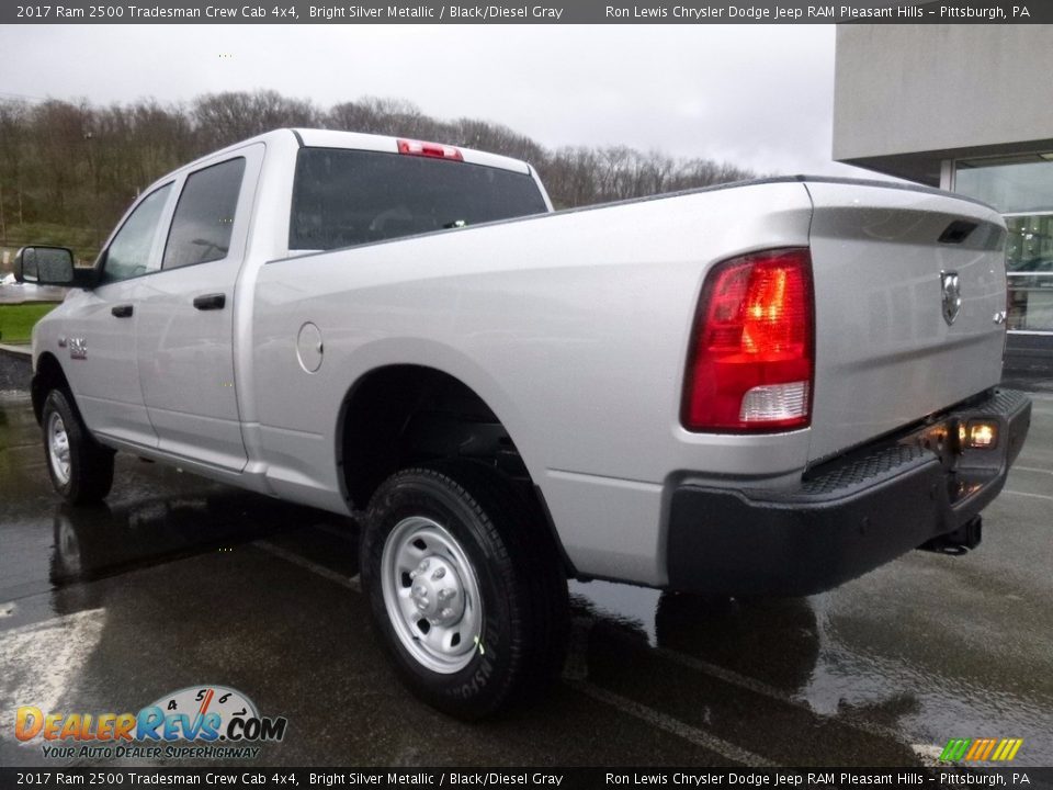 2017 Ram 2500 Tradesman Crew Cab 4x4 Bright Silver Metallic / Black/Diesel Gray Photo #3