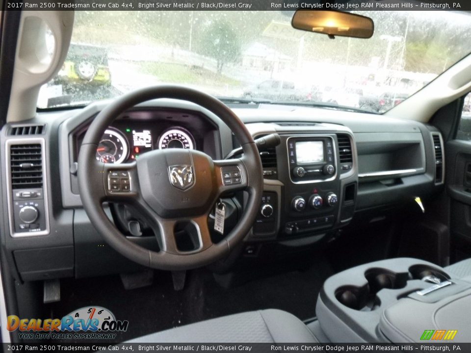 2017 Ram 2500 Tradesman Crew Cab 4x4 Bright Silver Metallic / Black/Diesel Gray Photo #14