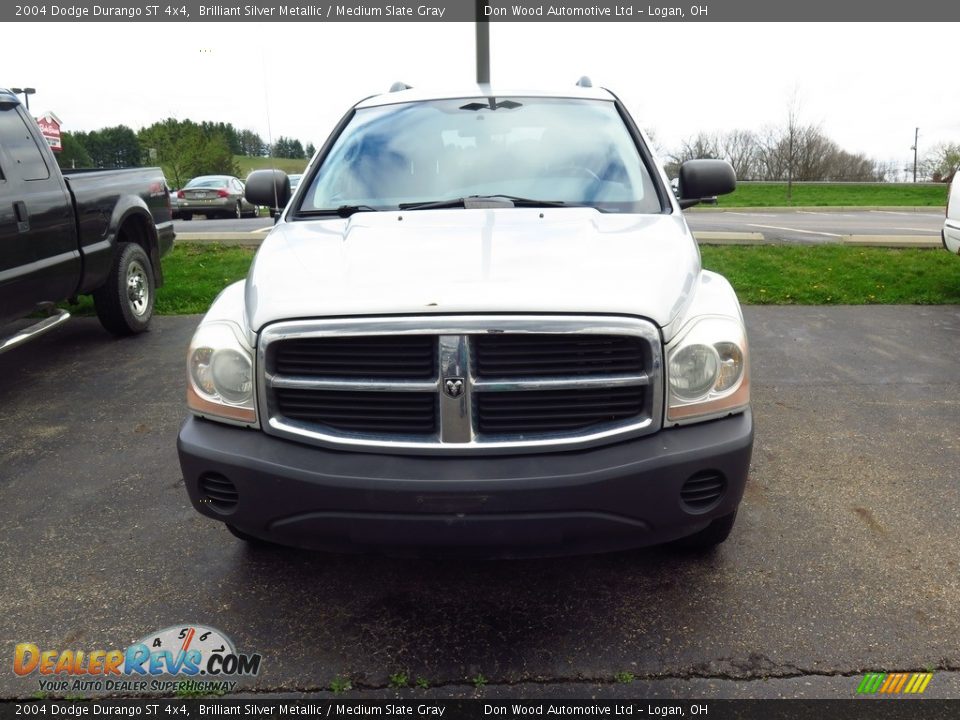 2004 Dodge Durango ST 4x4 Brilliant Silver Metallic / Medium Slate Gray Photo #2