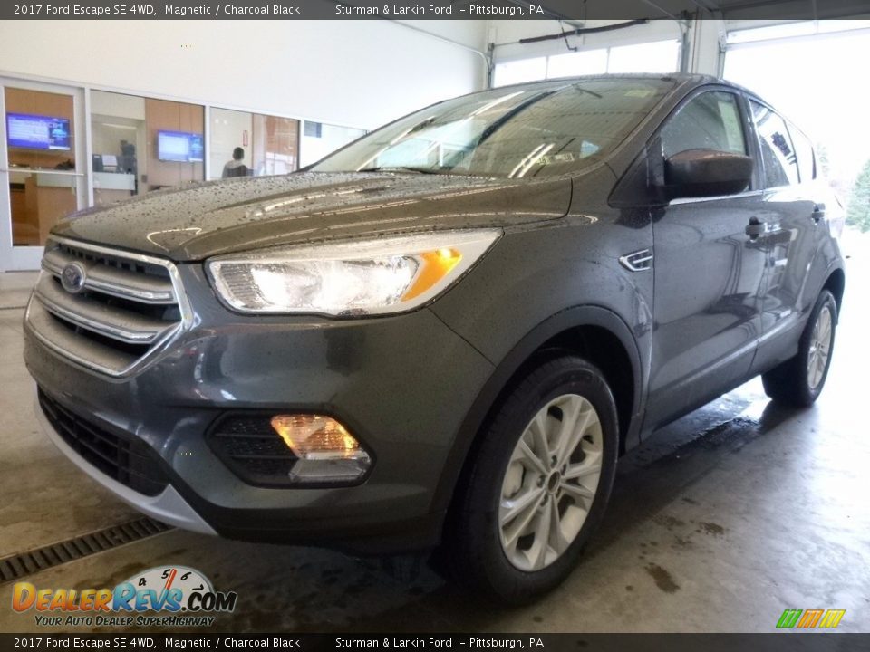 2017 Ford Escape SE 4WD Magnetic / Charcoal Black Photo #5