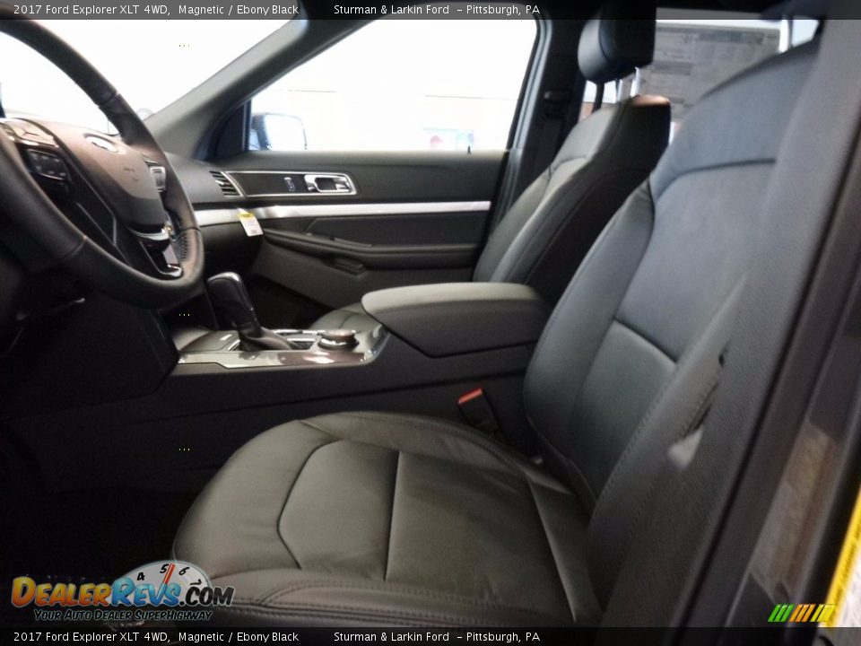 2017 Ford Explorer XLT 4WD Magnetic / Ebony Black Photo #7