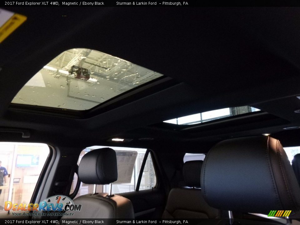 2017 Ford Explorer XLT 4WD Magnetic / Ebony Black Photo #12