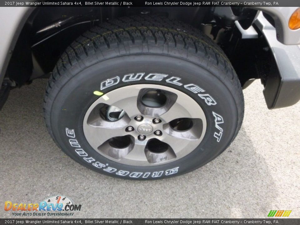 2017 Jeep Wrangler Unlimited Sahara 4x4 Billet Silver Metallic / Black Photo #9