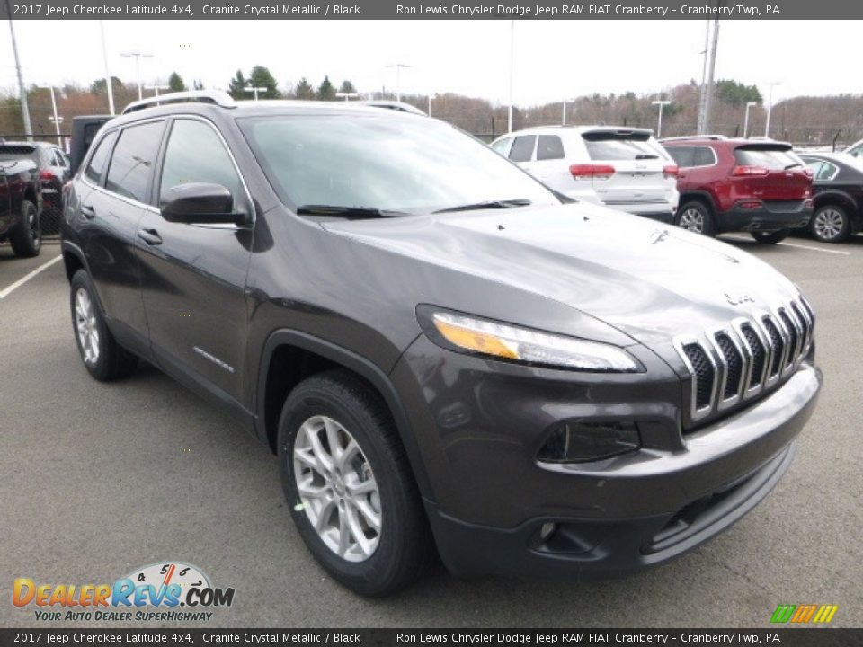 2017 Jeep Cherokee Latitude 4x4 Granite Crystal Metallic / Black Photo #8