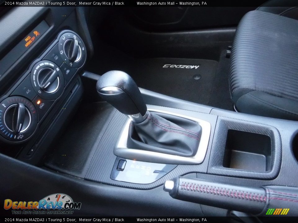 2014 Mazda MAZDA3 i Touring 5 Door Meteor Gray Mica / Black Photo #15