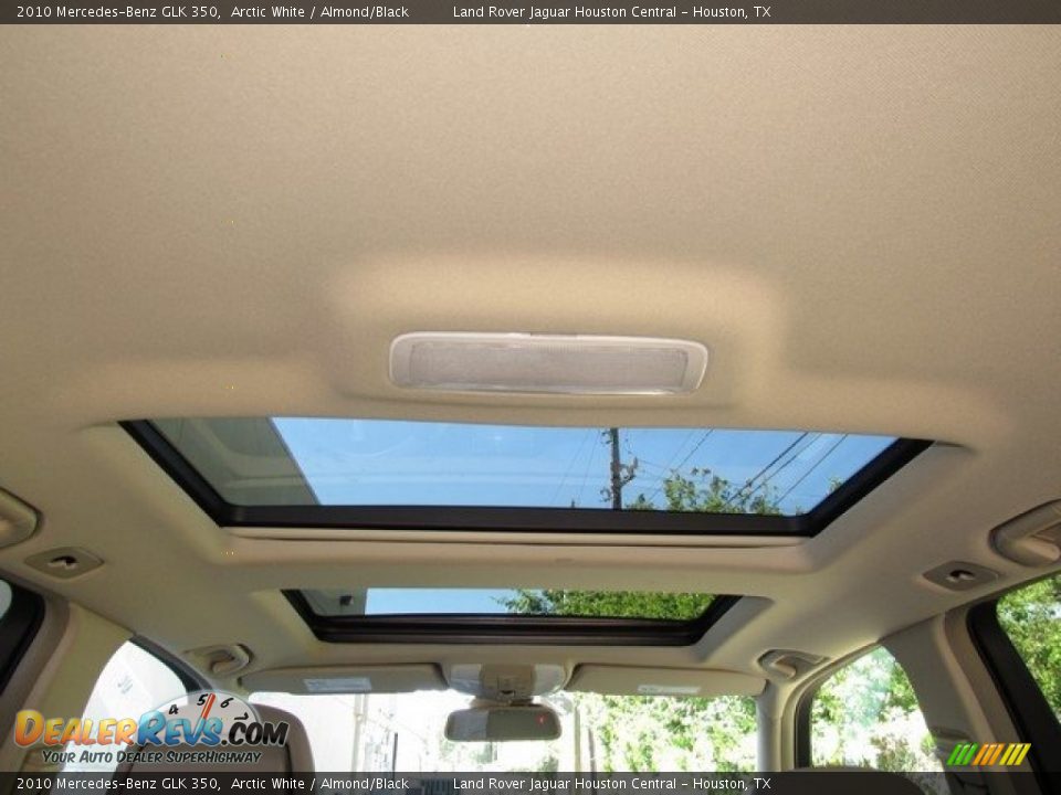 2010 Mercedes-Benz GLK 350 Arctic White / Almond/Black Photo #18