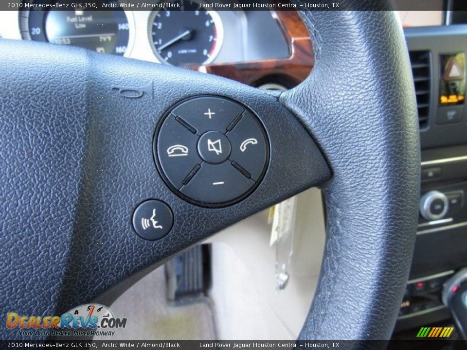 2010 Mercedes-Benz GLK 350 Arctic White / Almond/Black Photo #27
