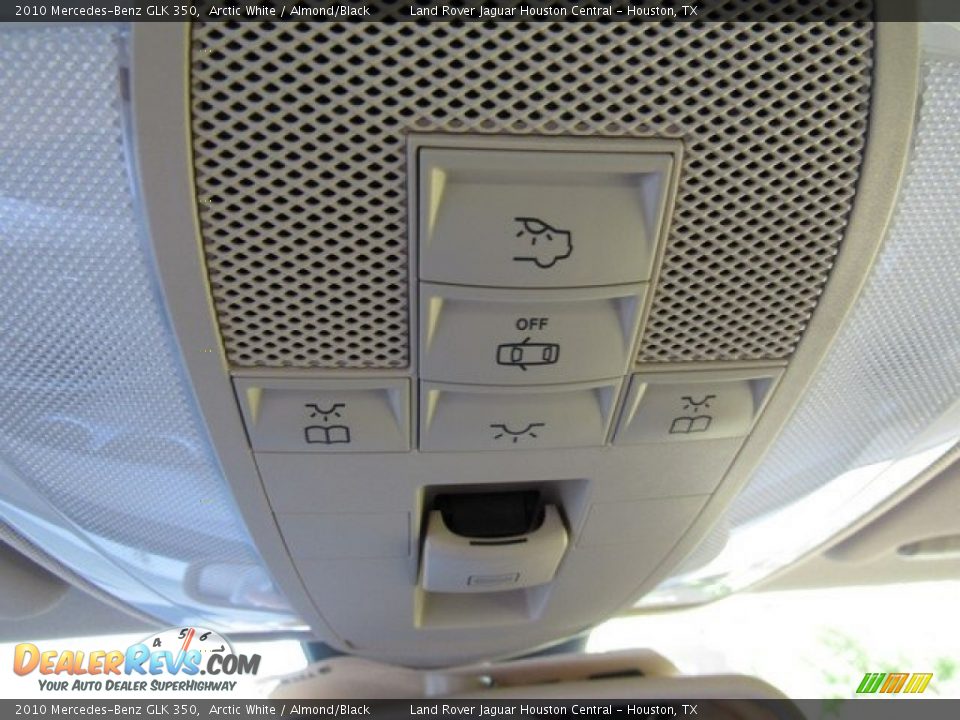 2010 Mercedes-Benz GLK 350 Arctic White / Almond/Black Photo #33