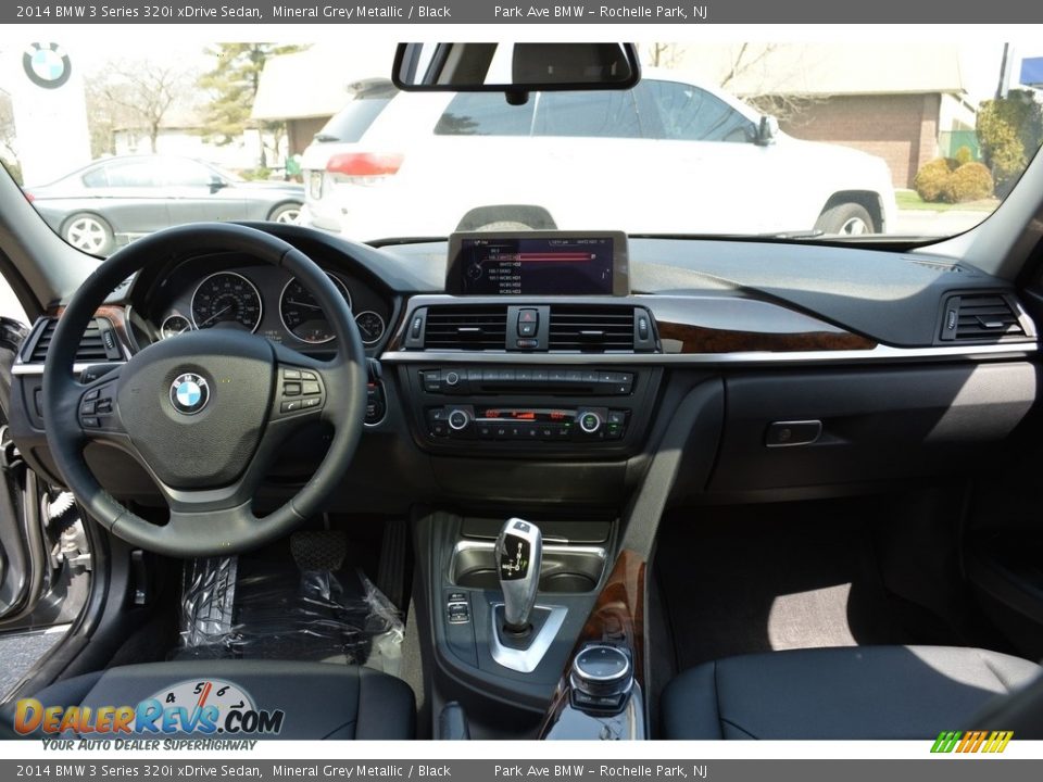 2014 BMW 3 Series 320i xDrive Sedan Mineral Grey Metallic / Black Photo #15