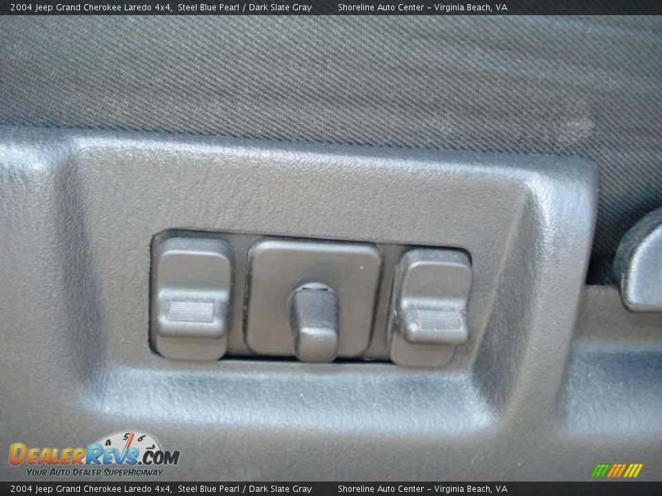 2004 Jeep Grand Cherokee Laredo 4x4 Steel Blue Pearl / Dark Slate Gray Photo #9