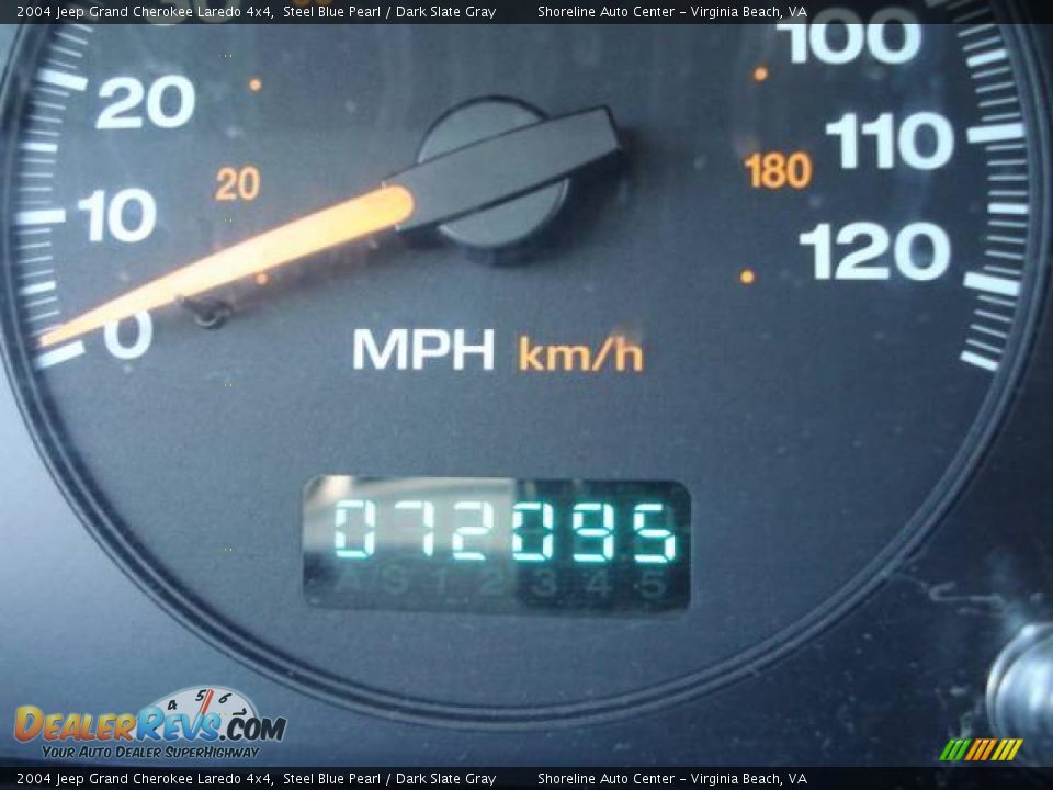 2004 Jeep Grand Cherokee Laredo 4x4 Steel Blue Pearl / Dark Slate Gray Photo #16
