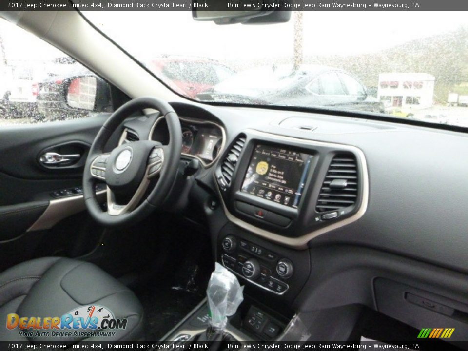 2017 Jeep Cherokee Limited 4x4 Diamond Black Crystal Pearl / Black Photo #12