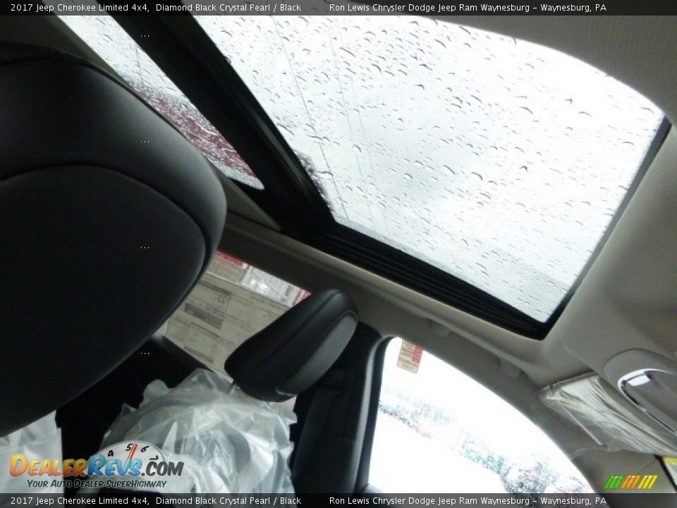 2017 Jeep Cherokee Limited 4x4 Diamond Black Crystal Pearl / Black Photo #13