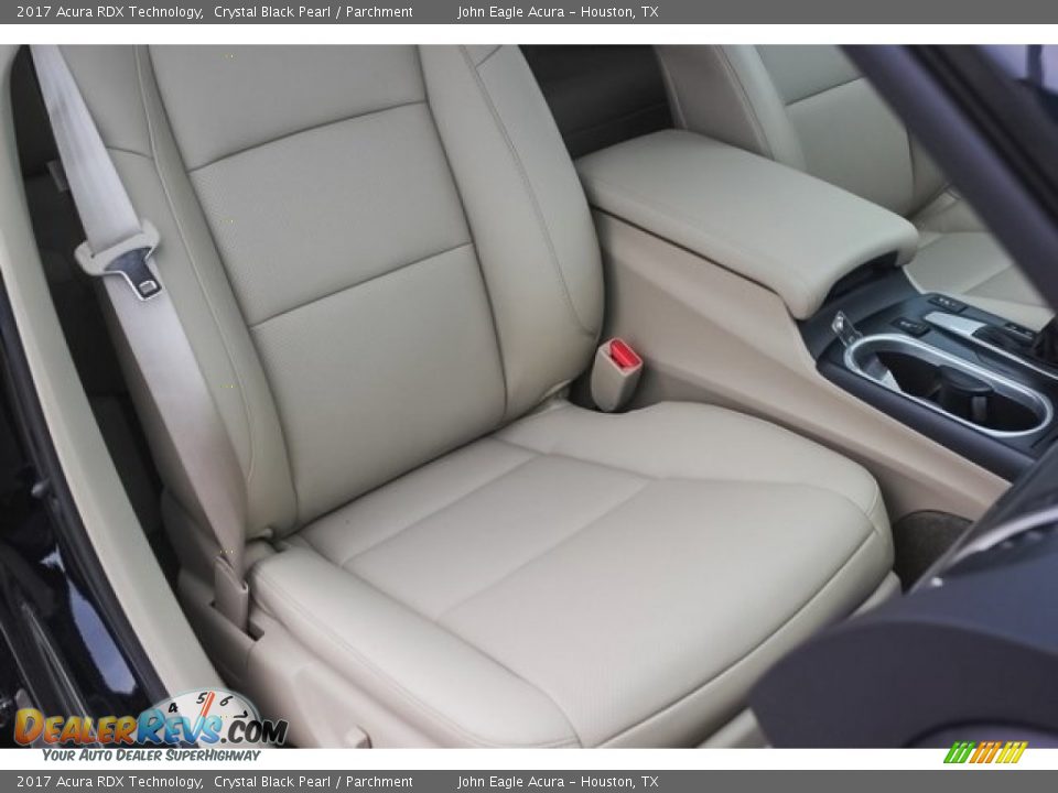 2017 Acura RDX Technology Crystal Black Pearl / Parchment Photo #28