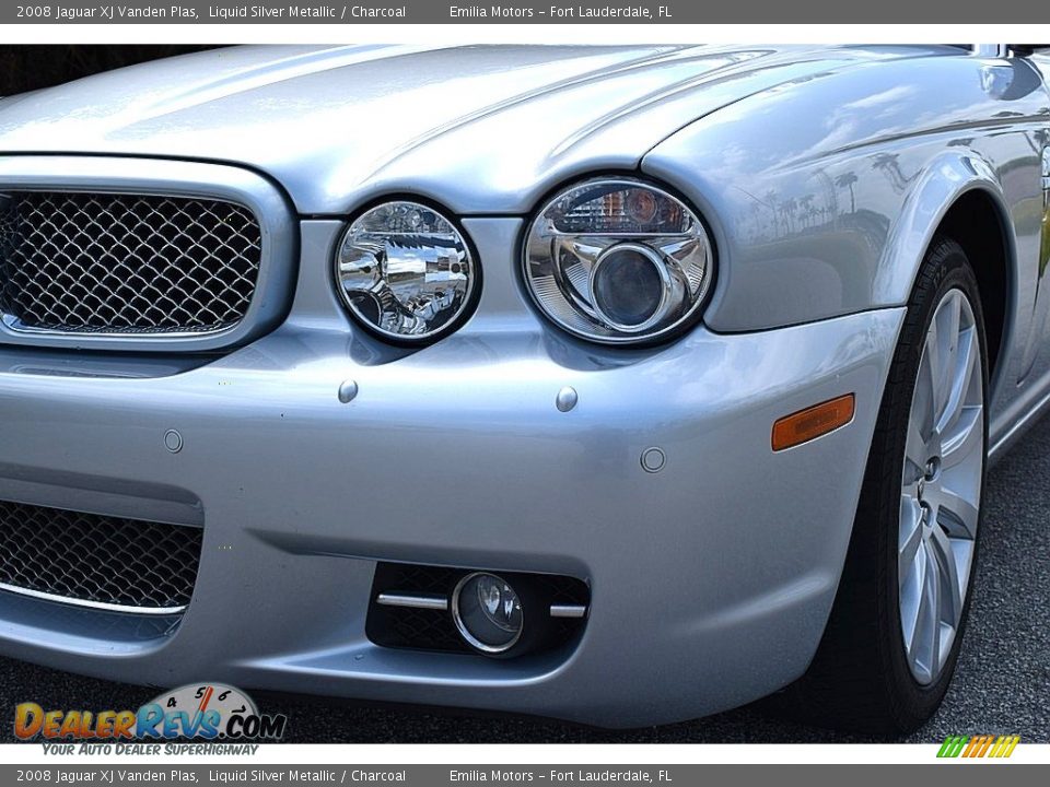 2008 Jaguar XJ Vanden Plas Liquid Silver Metallic / Charcoal Photo #14