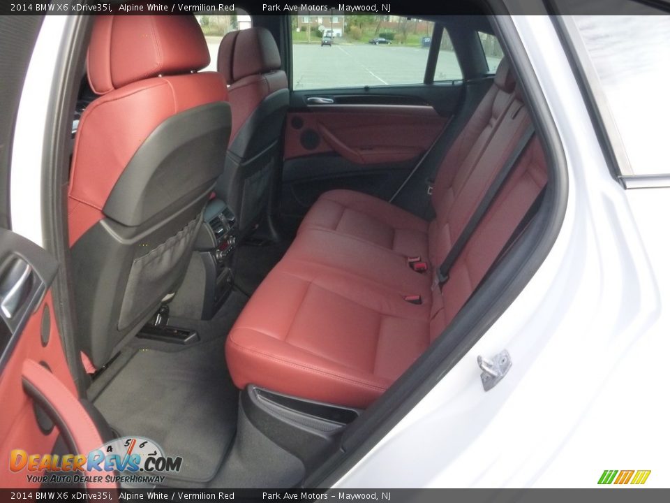 2014 BMW X6 xDrive35i Alpine White / Vermilion Red Photo #16