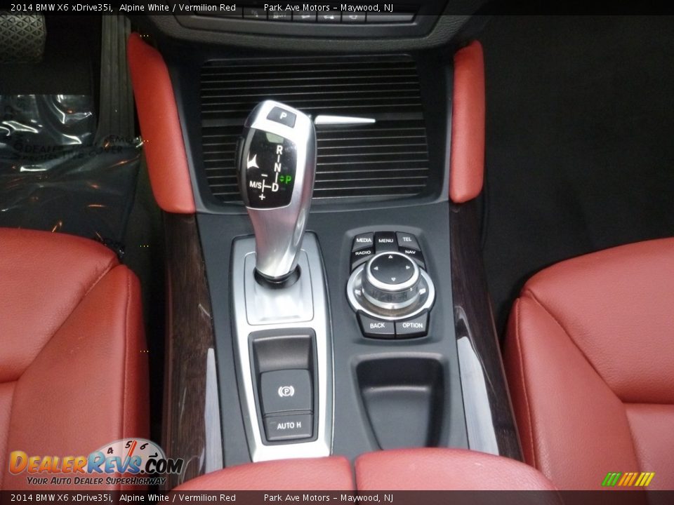2014 BMW X6 xDrive35i Alpine White / Vermilion Red Photo #34