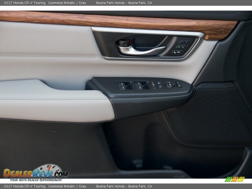 2017 Honda CR-V Touring Gunmetal Metallic / Gray Photo #7