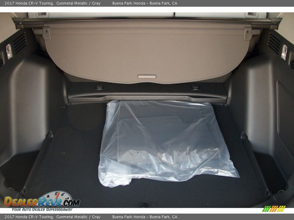 2017 Honda CR-V Touring Gunmetal Metallic / Gray Photo #15