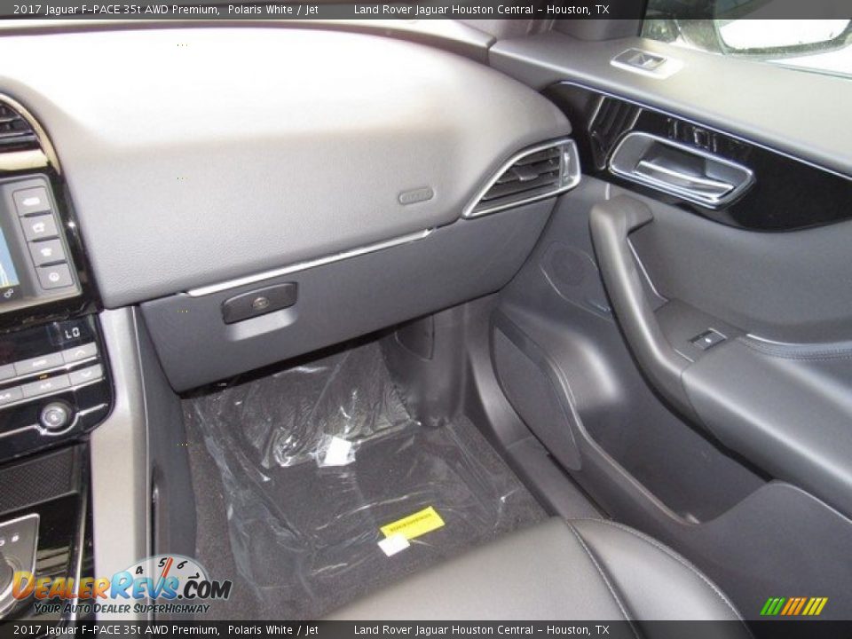 2017 Jaguar F-PACE 35t AWD Premium Polaris White / Jet Photo #14