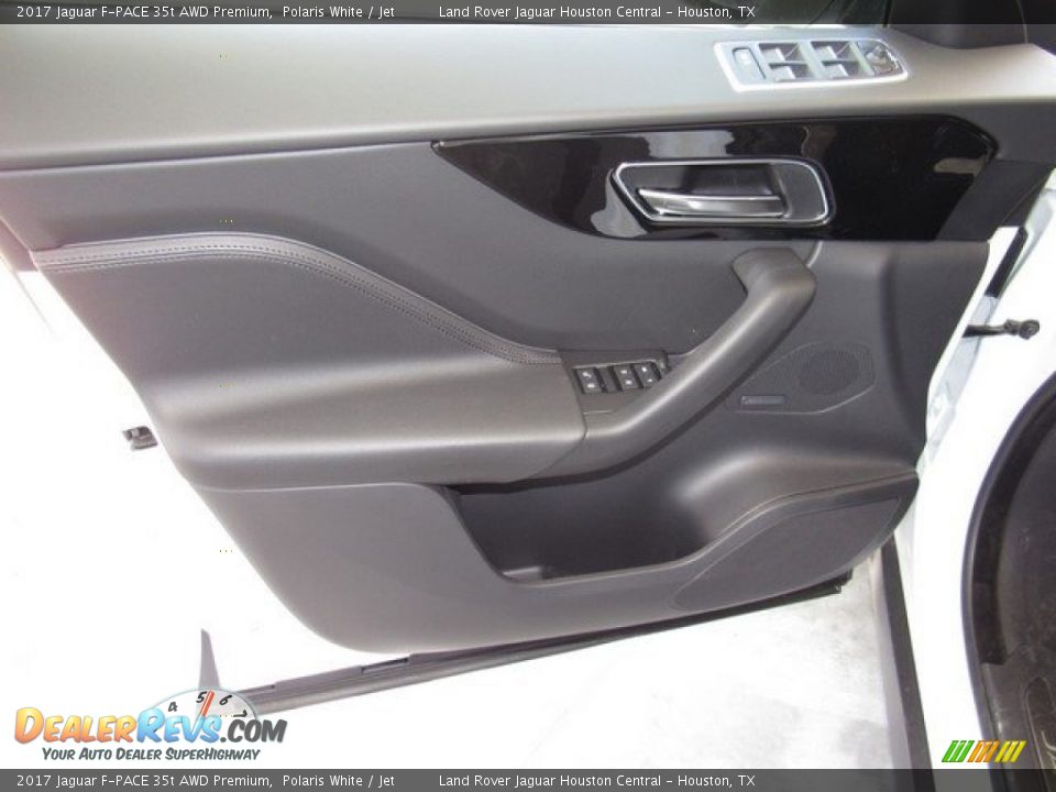 2017 Jaguar F-PACE 35t AWD Premium Polaris White / Jet Photo #18