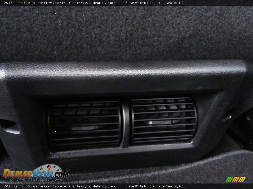 2017 Ram 2500 Laramie Crew Cab 4x4 Granite Crystal Metallic / Black Photo #21