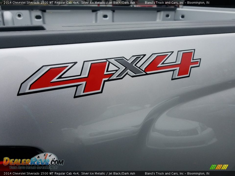 2014 Chevrolet Silverado 1500 WT Regular Cab 4x4 Silver Ice Metallic / Jet Black/Dark Ash Photo #10