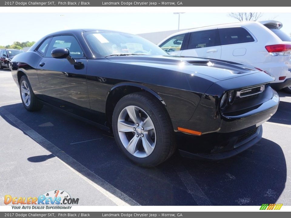 2017 Dodge Challenger SXT Pitch Black / Black Photo #4