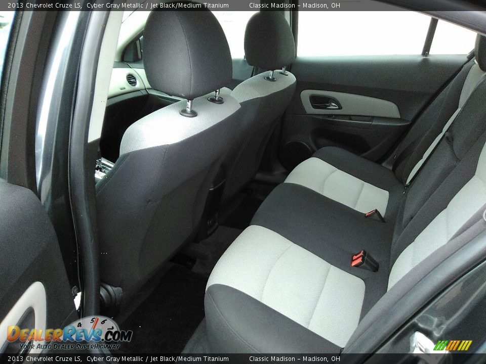 2013 Chevrolet Cruze LS Cyber Gray Metallic / Jet Black/Medium Titanium Photo #11