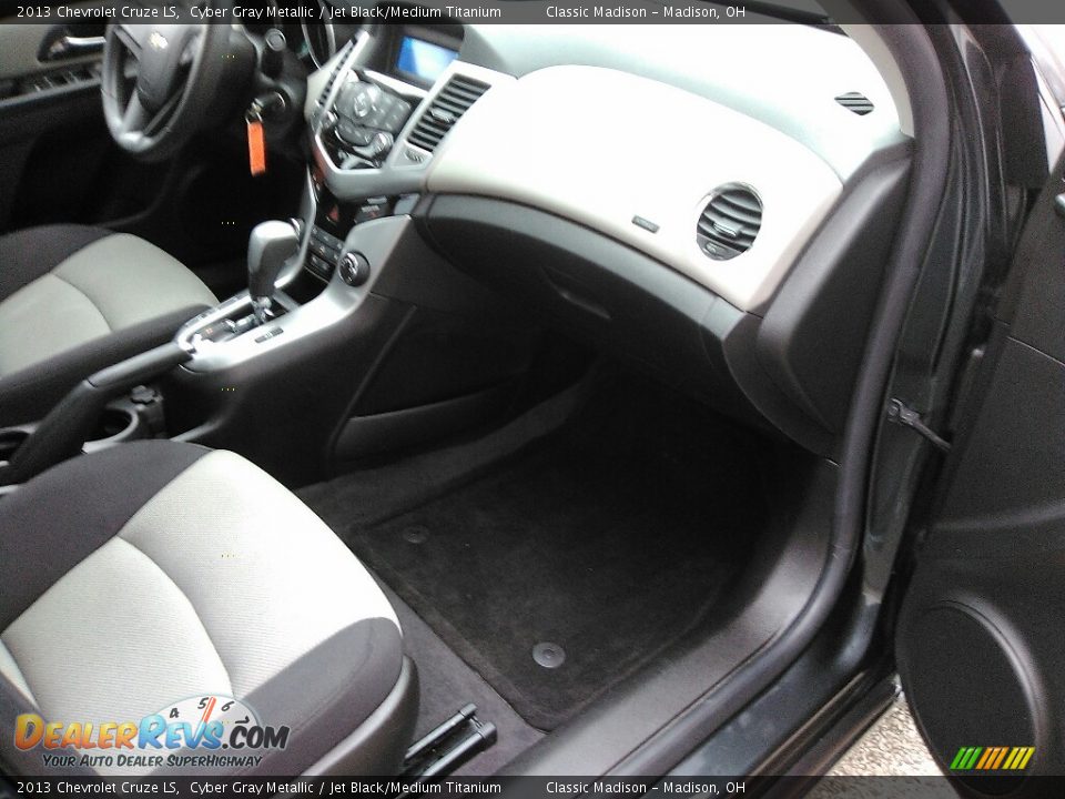 2013 Chevrolet Cruze LS Cyber Gray Metallic / Jet Black/Medium Titanium Photo #14
